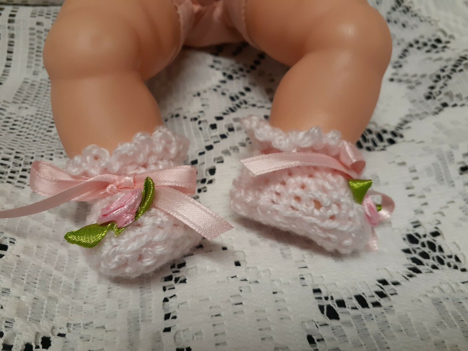 Crocheted Doll Booties Small  2".  Pink.  Fit Tiny Thumbelina Dolls